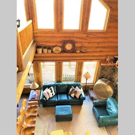 Red Rock Ranch Log Cabin: Large, Fully Furnished Escalante Bagian luar foto